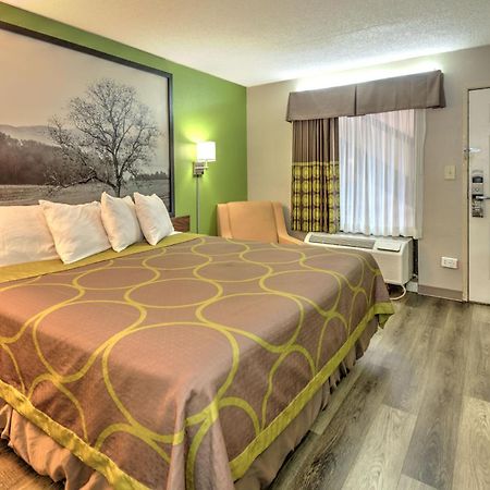 Super 8 By Wyndham Knoxville West/Farragut Bagian luar foto