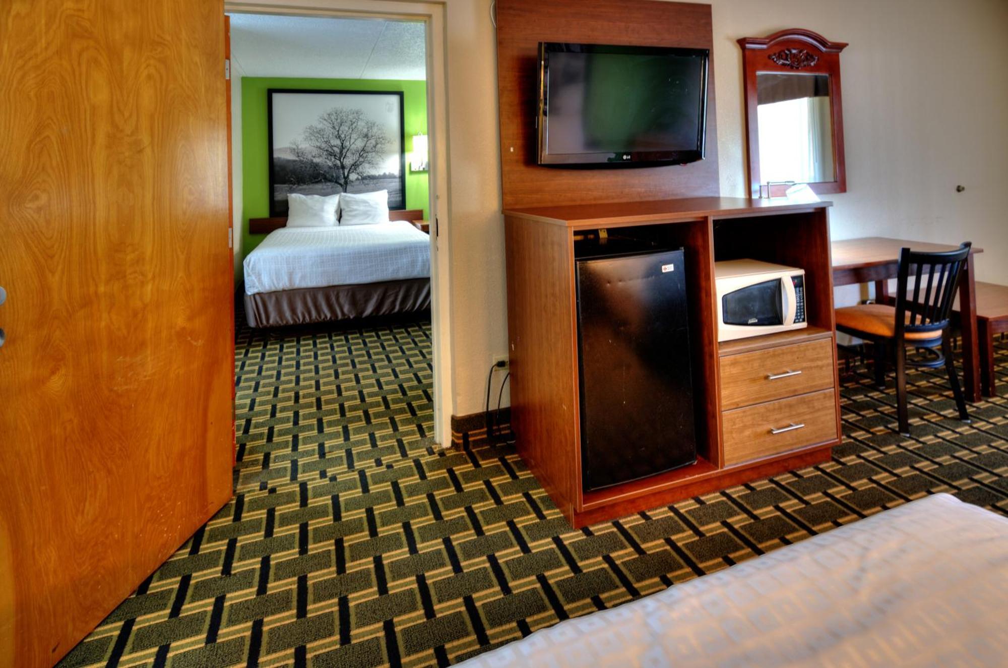 Super 8 By Wyndham Knoxville West/Farragut Bagian luar foto